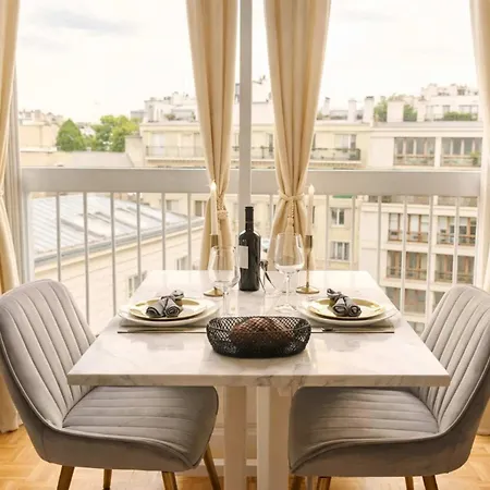 Appartamento Porte De Versailles - Premium With Eiffel Tower View And Lift *